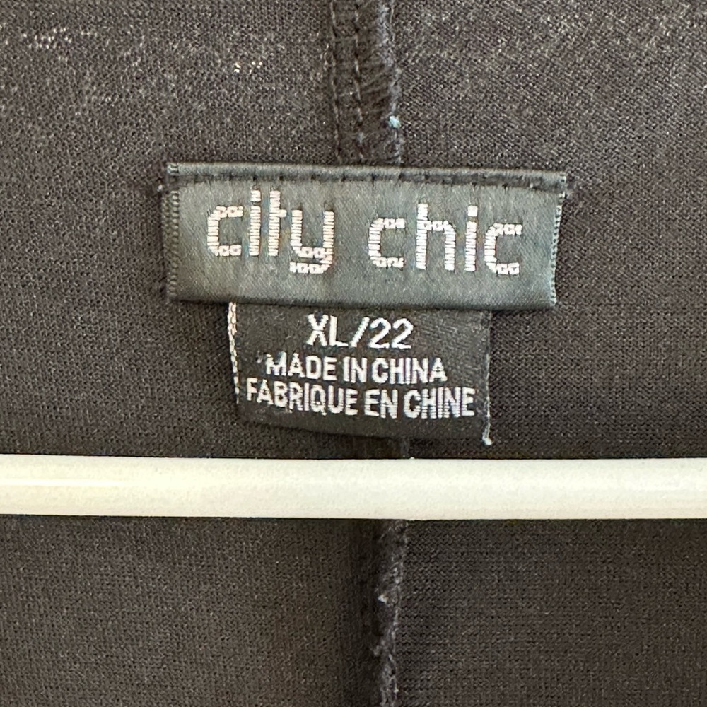 City Chic Black Dress with Sequins - Picture 4 of 5